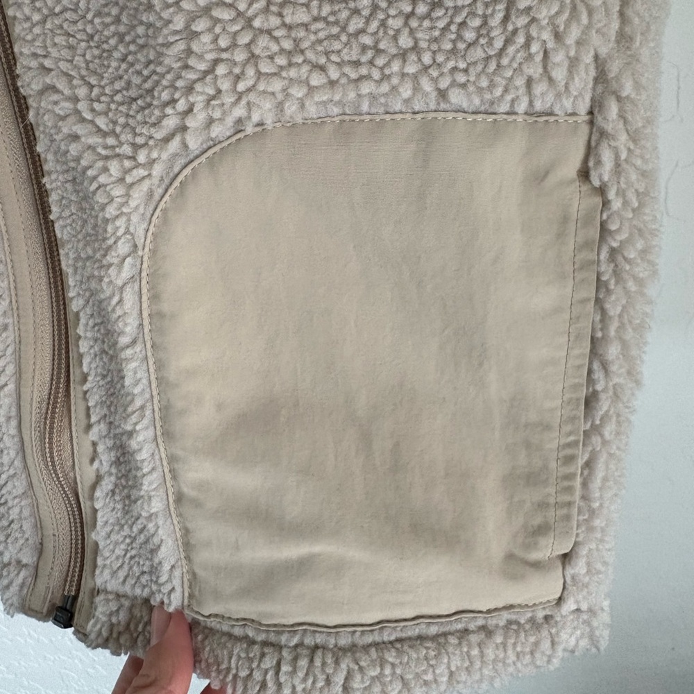 Patagonia Kids Retro-X Fleece Vest - Picture 5 of 5